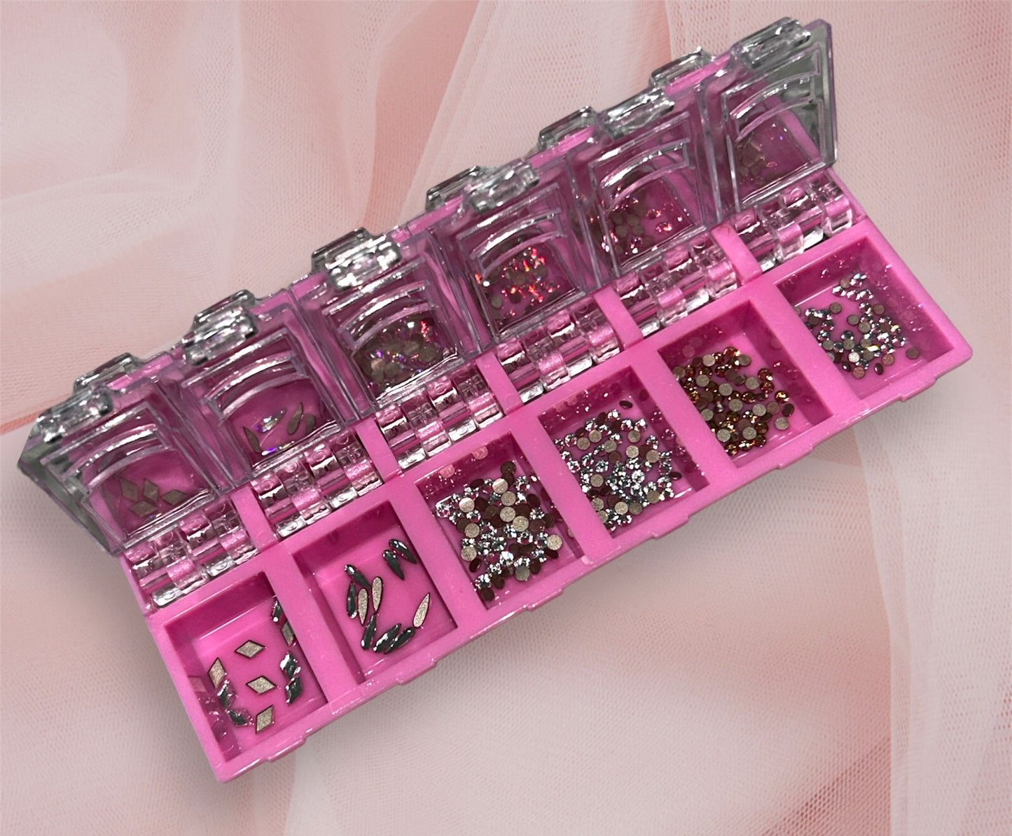 440 Assorted Advanced Crystal Swarovski Tooth Gem Box (Lead Free)