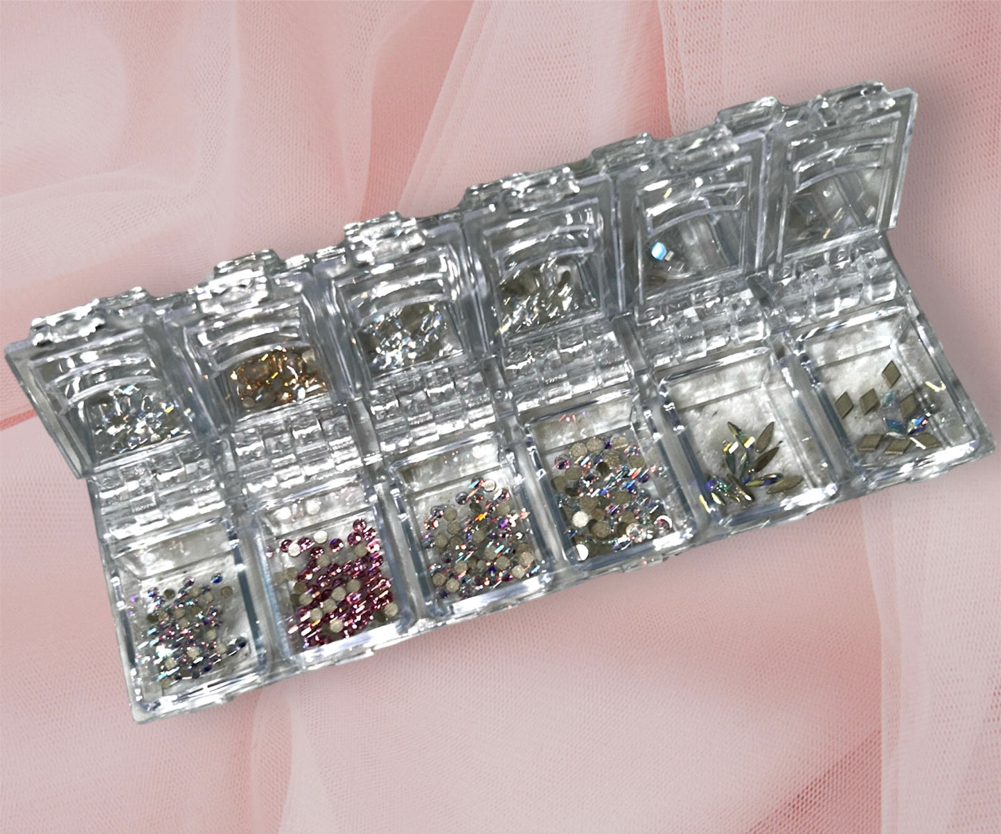 440 Assorted Advanced Crystal Swarovski Tooth Gem Box (Lead Free)
